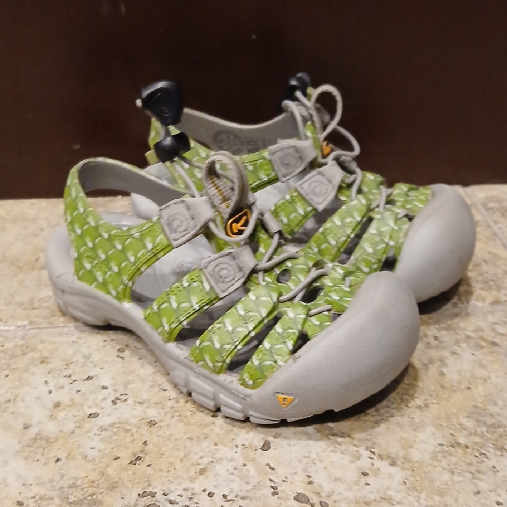 Keen Kids Olive and Light Gray Sandals